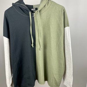 Black & Green Pull Over Hoodie Trendy Style Plus Size 2X Loose Fitting